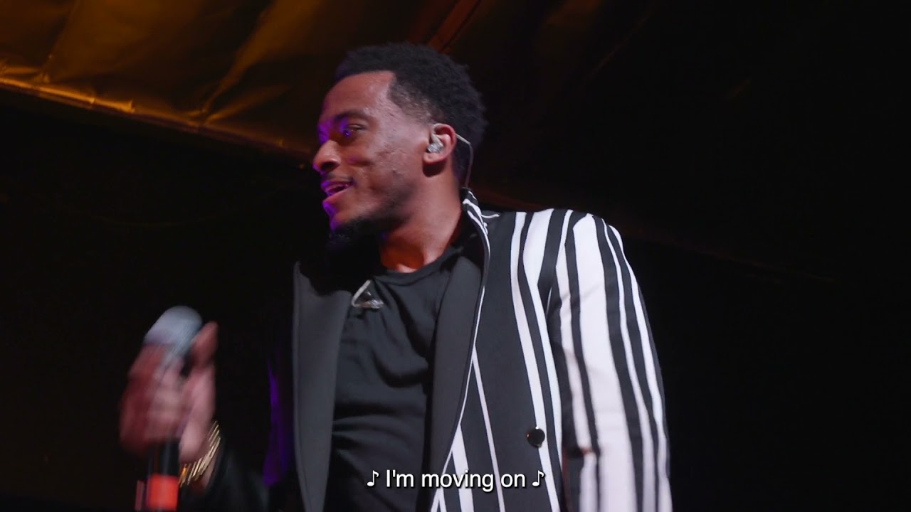 Jonathan McReynolds & Mali Music - Movin' On (Live From LA)