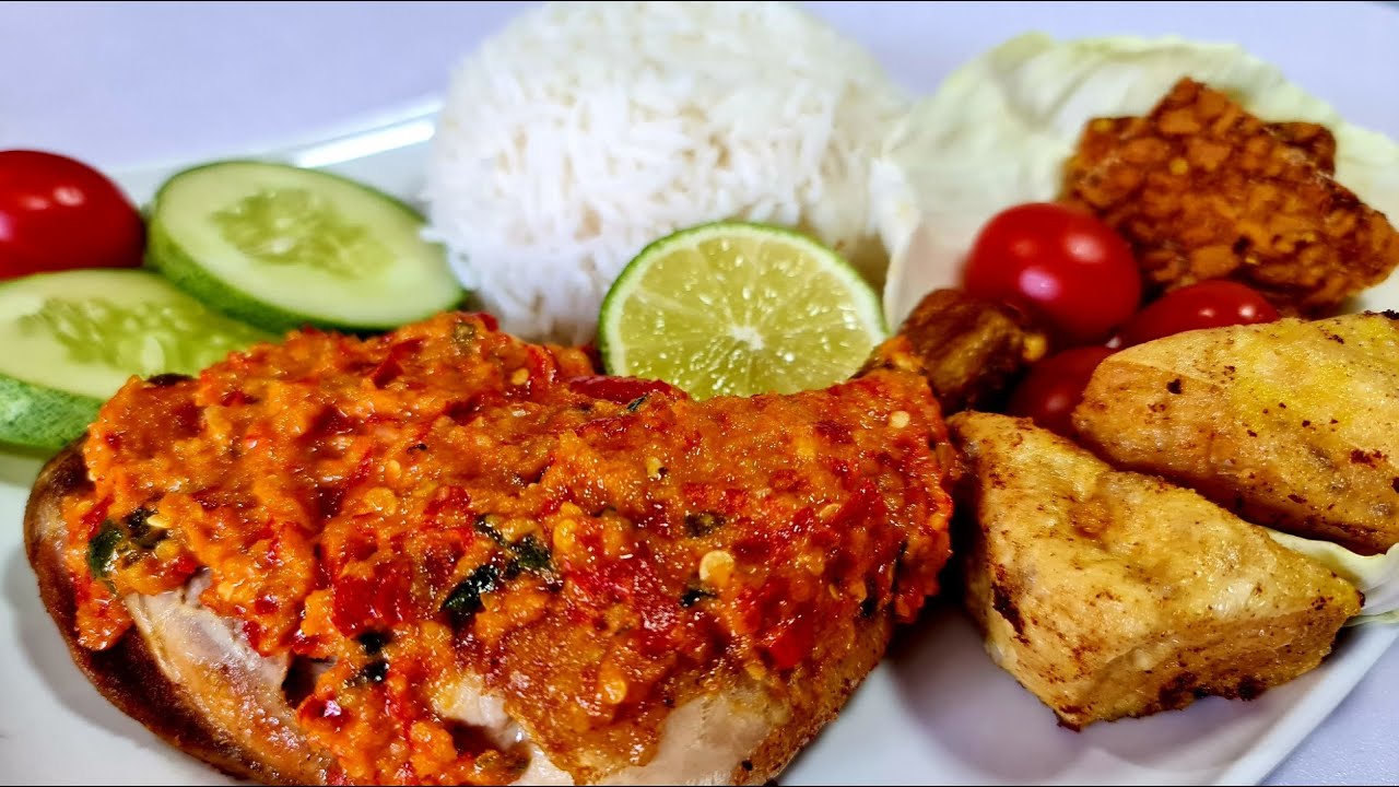 Ayam Gepuk Ala Pak Gembus | Cara Buat Sambal Gepuk Luar Biasa Sedapnya Bikin Bertambah2 Nasi!!