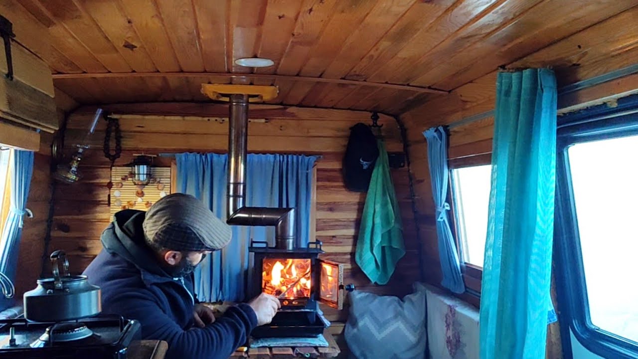 -10 Derecede Karavanda Uyanmak - Kış Çadırında Fırınlı Soba,da İlk Yemek