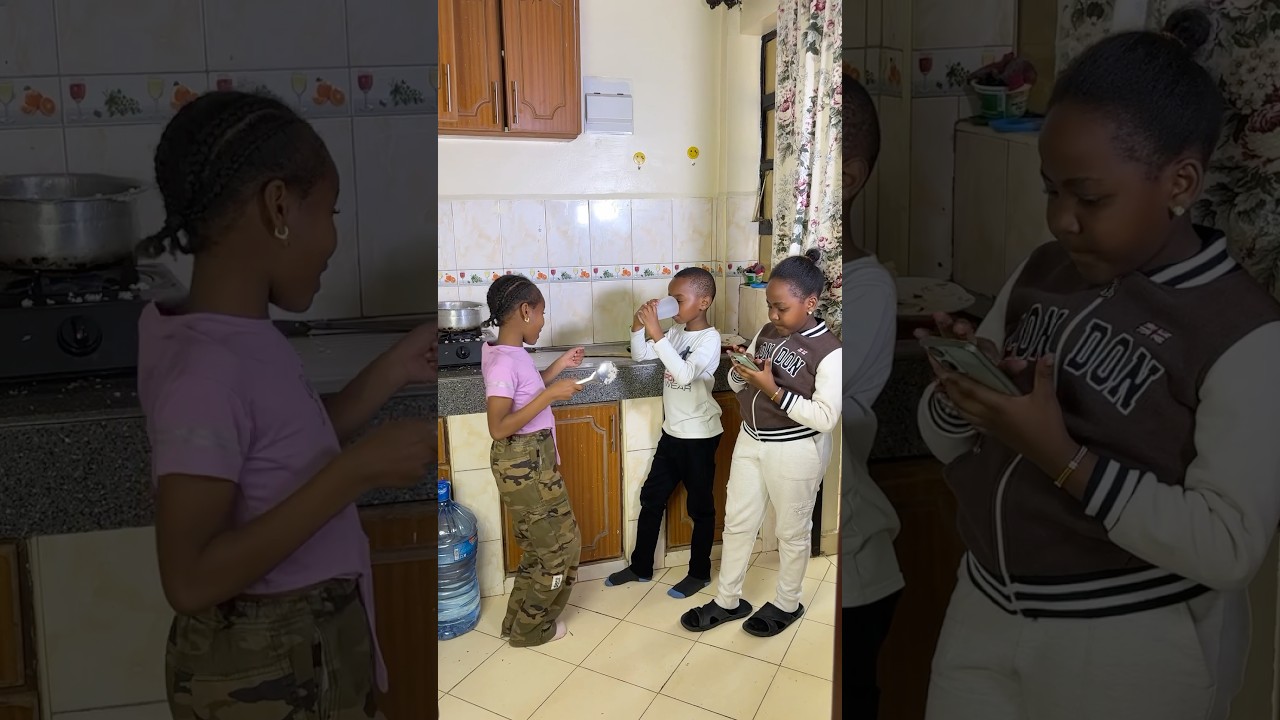 Wakawaka kitchen vibes😂😂😂 #foryou #trending