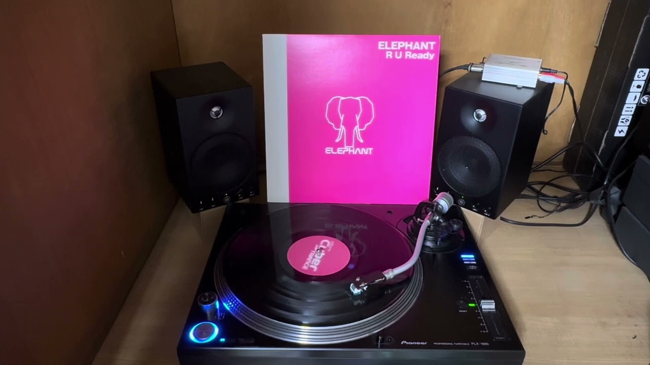 ELEPHANT / R U Ready (Original Version)