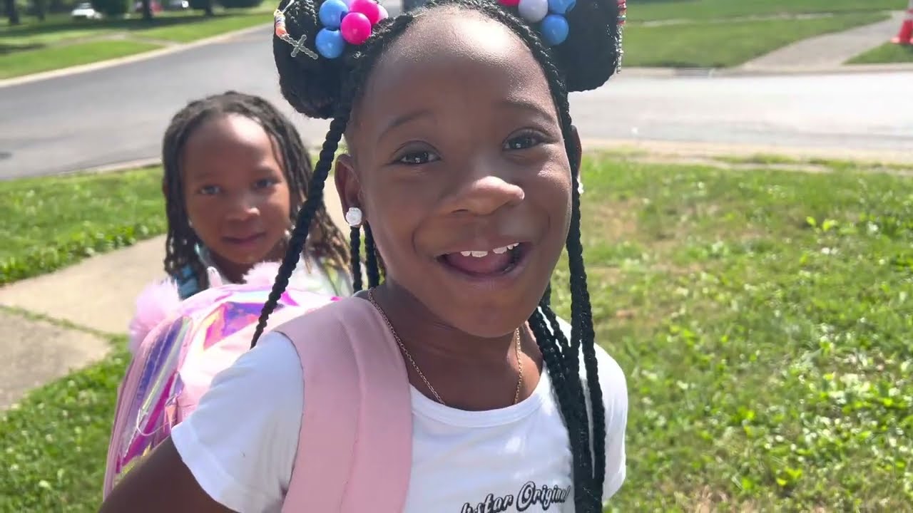 First Day Of Third Grade.📚Cherry was Nervous😬