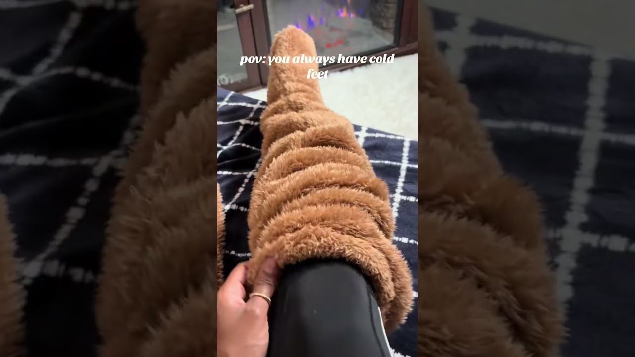 Winter is better when you&rsquo;re wrapped in warmth and surrounded by love.❄️#gift  #socks #winter