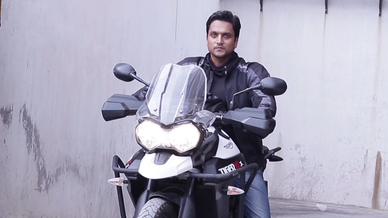 My NEW BIKE | TRIUMPH TIGER 800 | TRIUMPH SERVICE COST 7500/- | jatinsharmavlogs