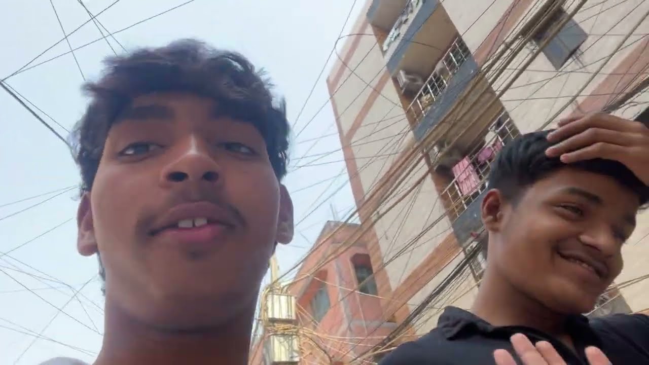 Uv ko iPhone diya bhait mai📱😂or mere sth bht Galway kra😒🥺
