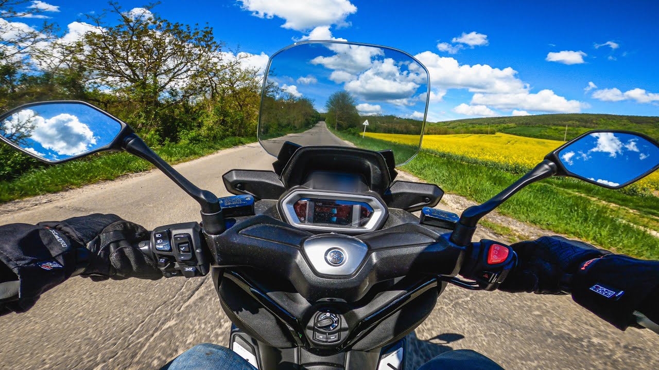 Egy év a Yamaha XMAX 300 robogóval – Most vissza kell adni… vagy mégsem? 🤔