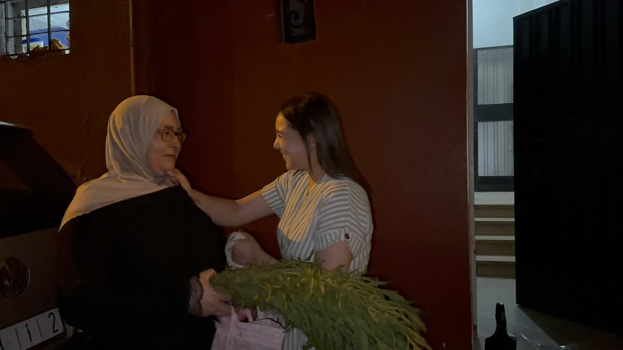 اويلي ايمان تتغوت على امي فزنقة😡 امينة تتغوت عليها 😭من شرحن مشتريات🛍️