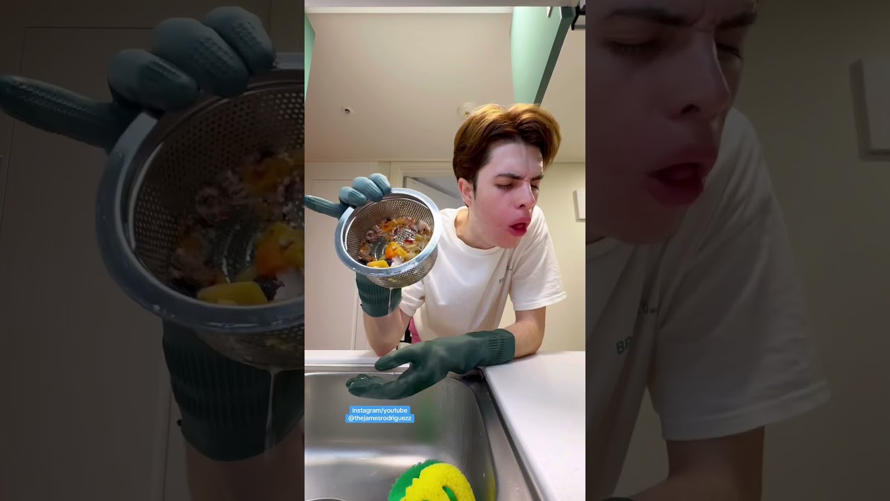 Pues ya era hora de limpiar un poco! 🤮🇰🇷🏡🧼 #jamescorea #limpiezaextrema #officetelcoreano #🇰🇷