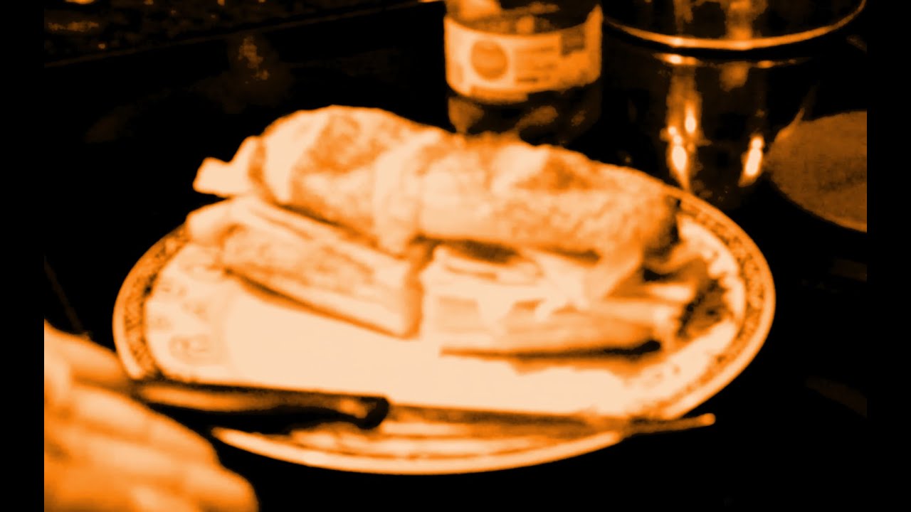 25 - A Sandwich Before Bed