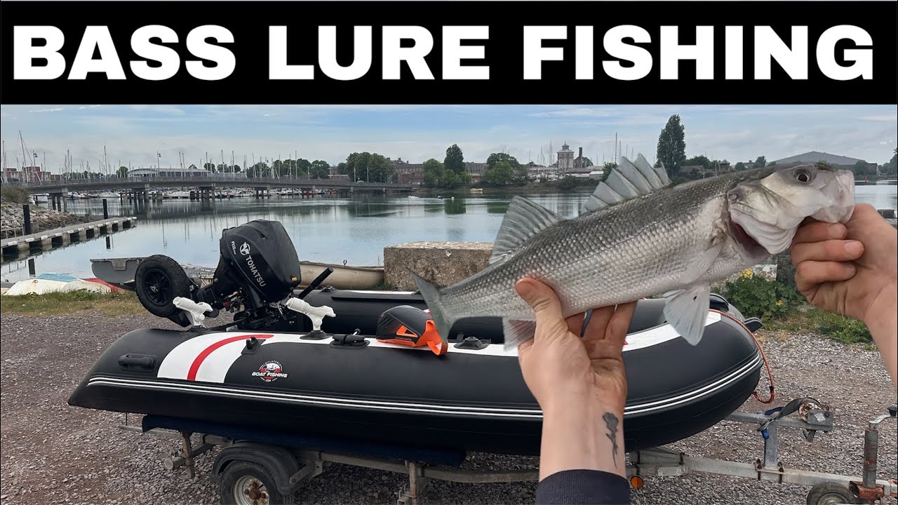 BASS BONANZA in PORTSMOUTH HARBOUR | Boat Fishing UK | Sib Fishing | Lure Fishing