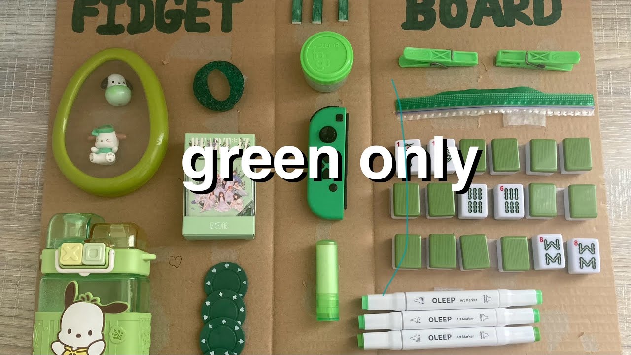 rating my fidget board asmr but it's all green