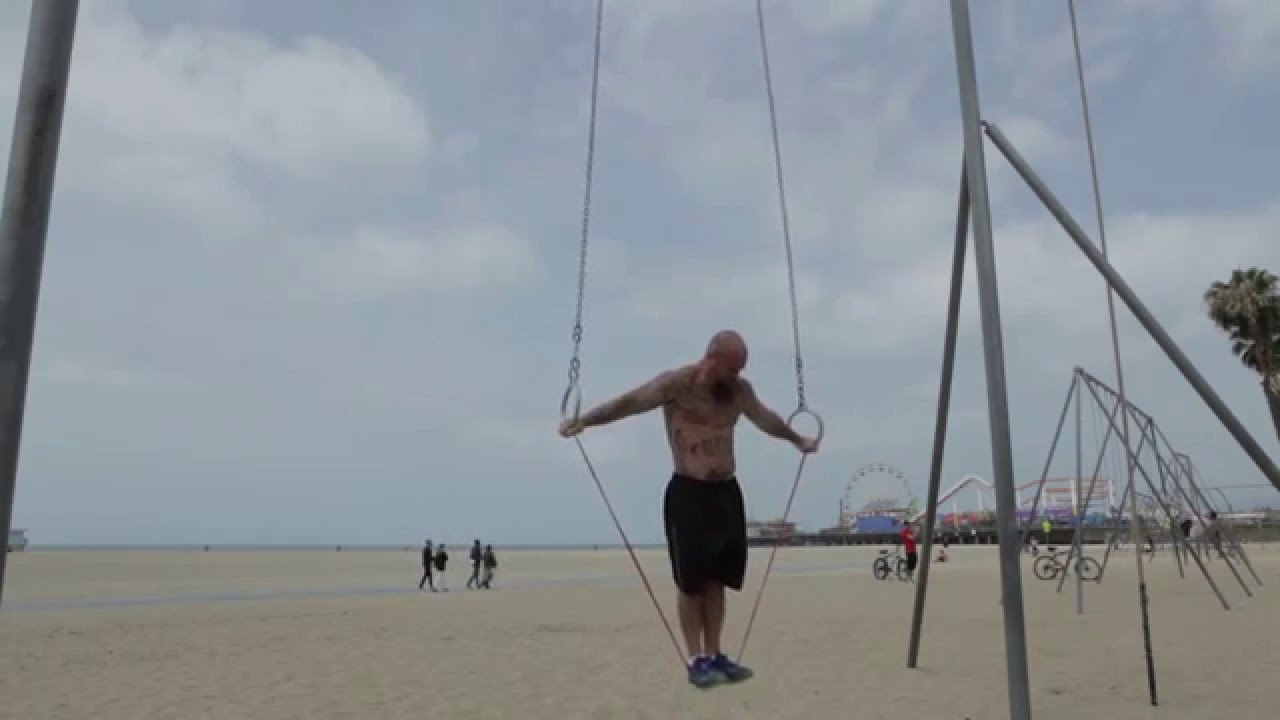 Rings, Iron Cross Pull-ups with Rubberbanditz assist