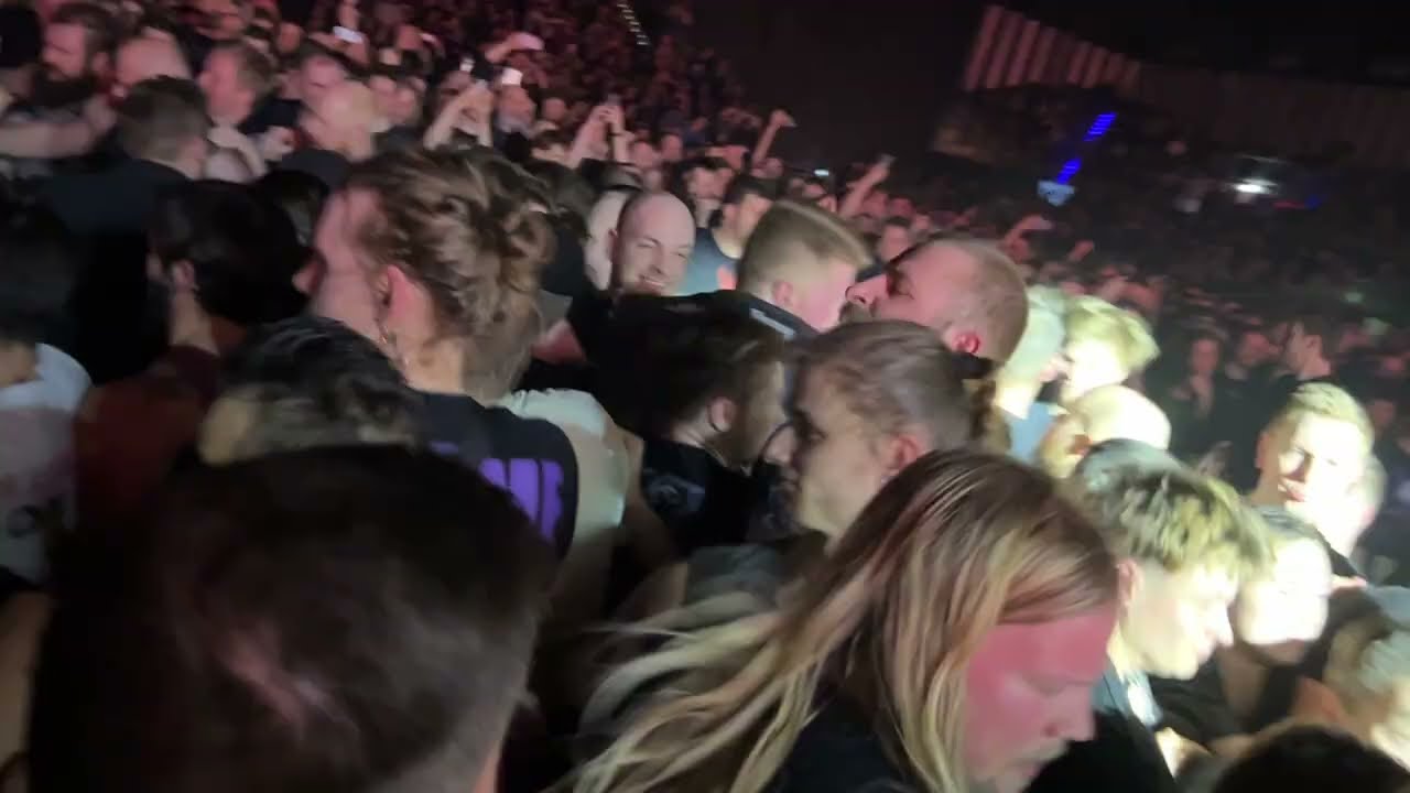 Lorna Shore (live) #06 | IN THE MOSHPIT | Mitsubishi Electric Halle Düsseldorf | Freitag 13.02.2026