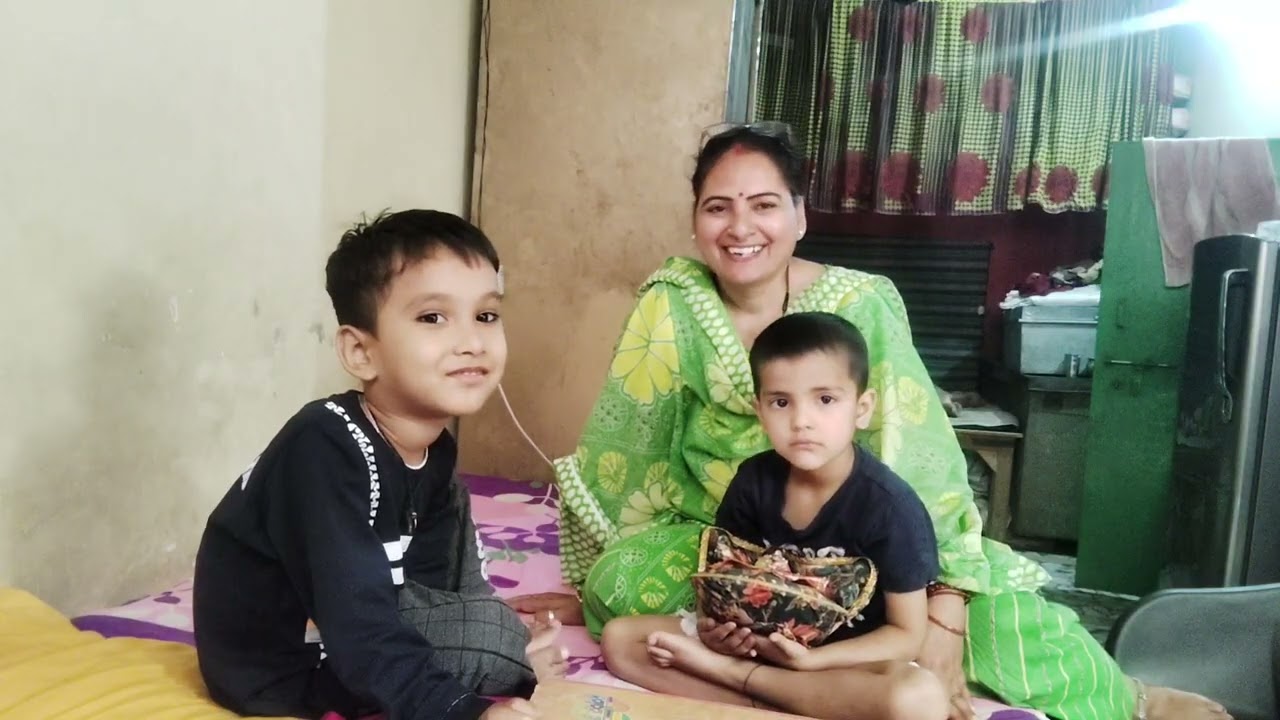 Bache Apna peichay dete hua #trending #anitashukla #viralvideo #ytstudioes #youtube #subscribe