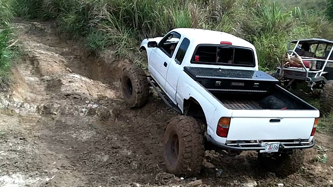 jess at tarzan pools guam offroad