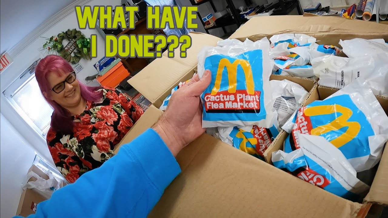 Мы потратили 900 долларов на игрушки для взрослых «Хэппи Мил» от McDonald's