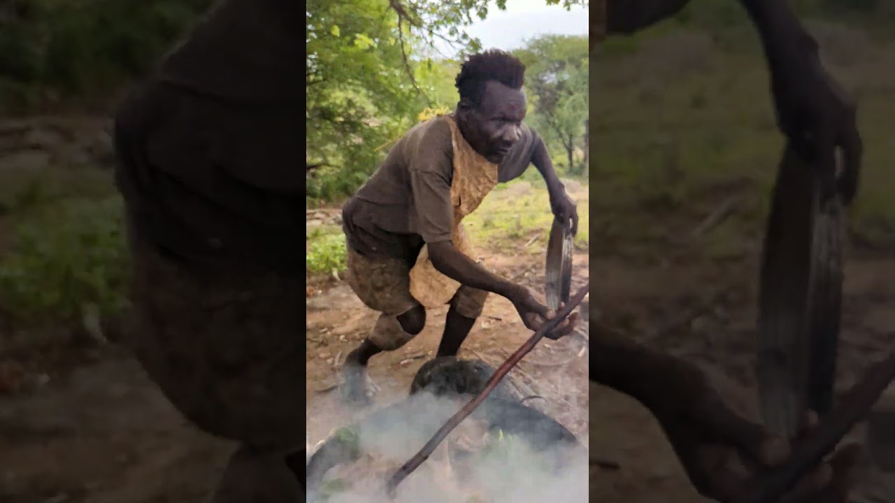 Pure indigenous life in Africa. #africanfood#villagecooking#realafrica