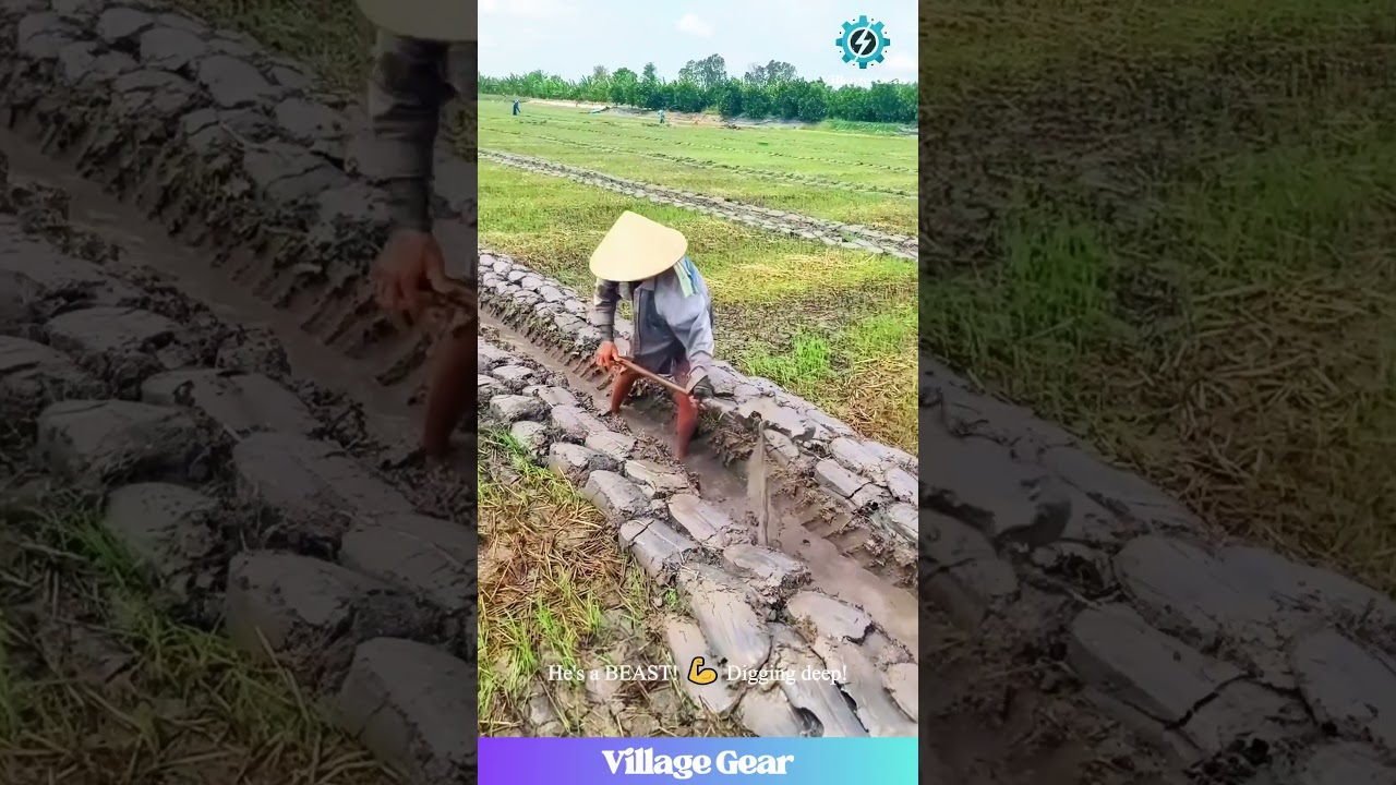 These Guys Are Literally Fighting MUD!😬 My Back Hurts Watching! #hardwork #muddy #respect #worklife