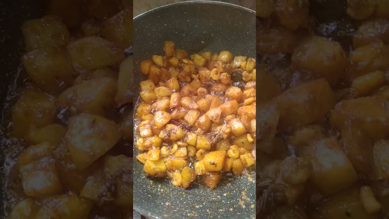 Mochar ghonto....মোচা চিংড়ি ঘন্ট....