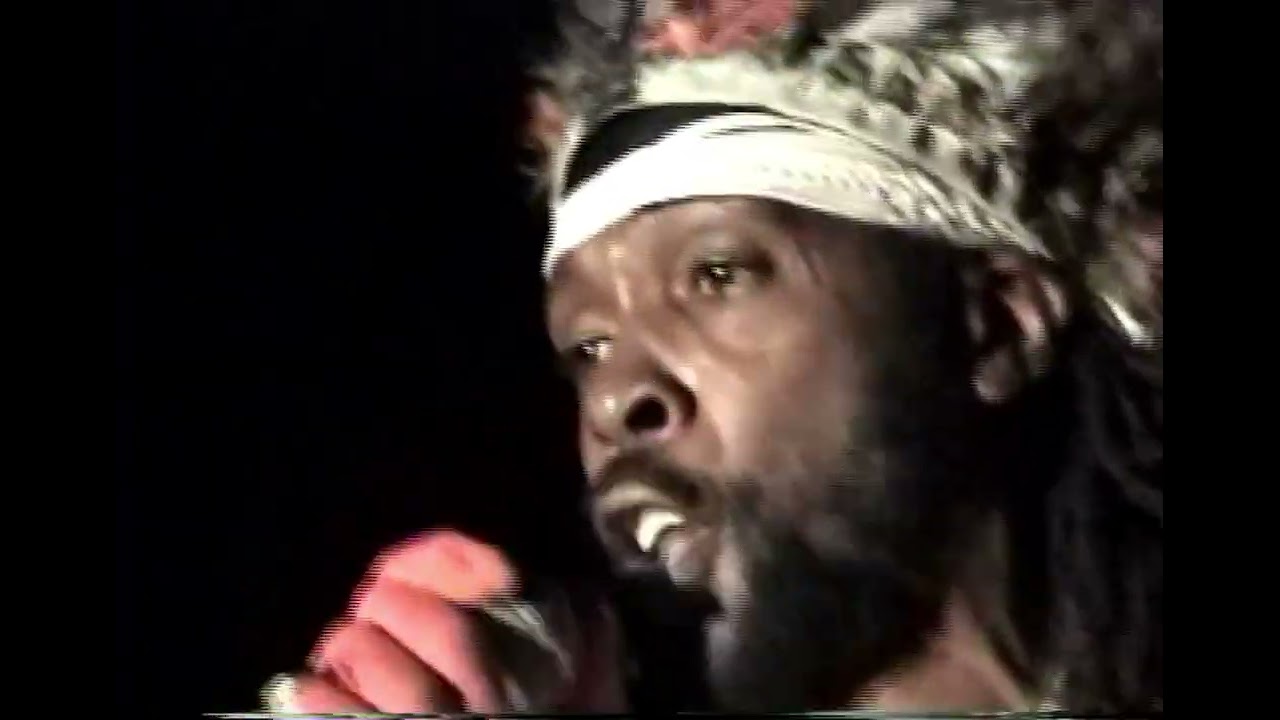 RED INDIAN THE RASTA KING LIVE PROFORMANCE IN 2007