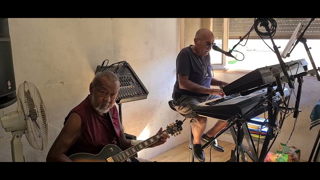 SE SOIR MA BELLE ON S'ENVA.......KALEDO-BAND....🪗🪗🪗🪗🪗📯📯❤️❤️❤️❤️❤️🎻🎻🎻🎻🎻🎻🎸🎸🎸🎸🎸🎸🎸🪕🪕🪕🪕🪕😚😚😚😚🙏🏻🙏🏻🙏🏻🙏🏻🙏🏻