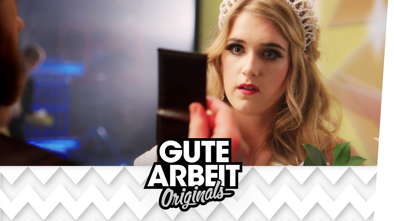 Miss Universe Sketch | Gute Arbeit Originals