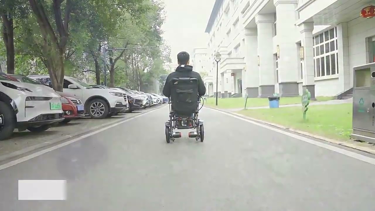 Lightweight & Foldable: The Electric Wheelchair for Easy Mobility#wheelchairlife #mobilityscooter