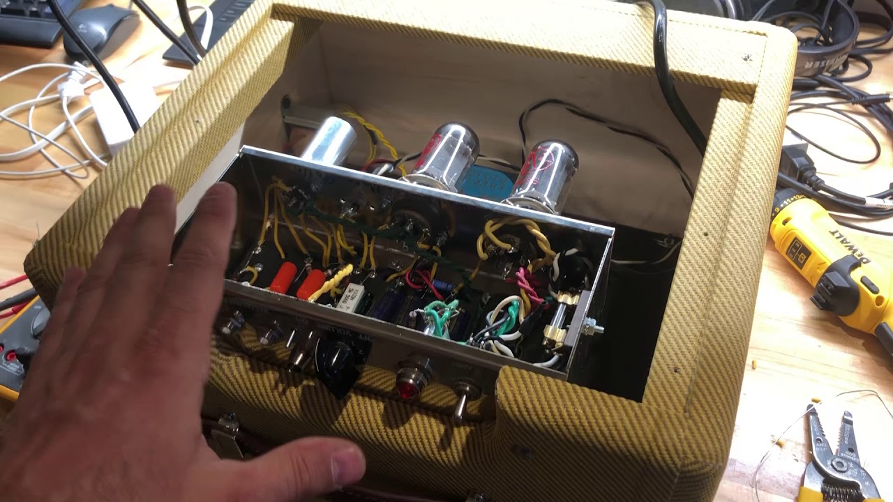 Fender Champ extra mods
