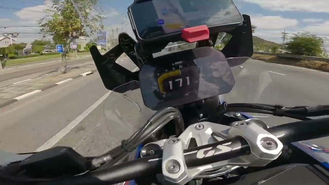 ขี่รถเล่นกัน สระบุรีครับ อุโมงต้นไม้ วันเดย์ทริป  #ฟีดดดシ #BMW #automobile  #harleydavidson #reels 