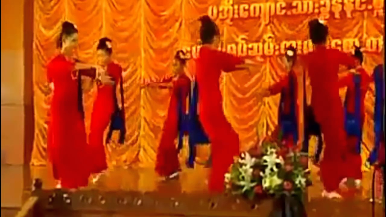 ပအိုဝ္းမ်ိဳး ႐ိုးရာ အက