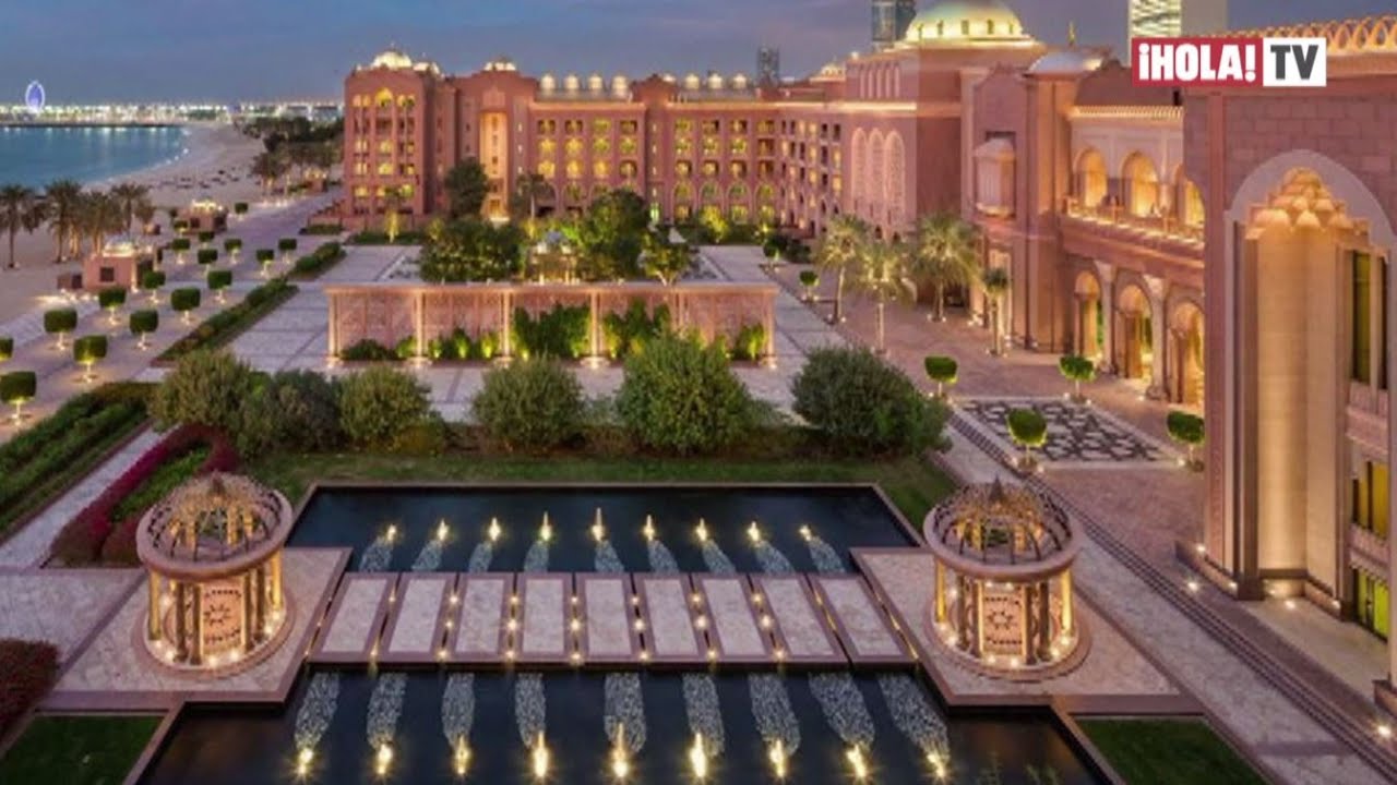 El impresionante y lujoso hotel de Abu Dabi donde se hospeda el rey Juan Carlos | ¡HOLA! TV