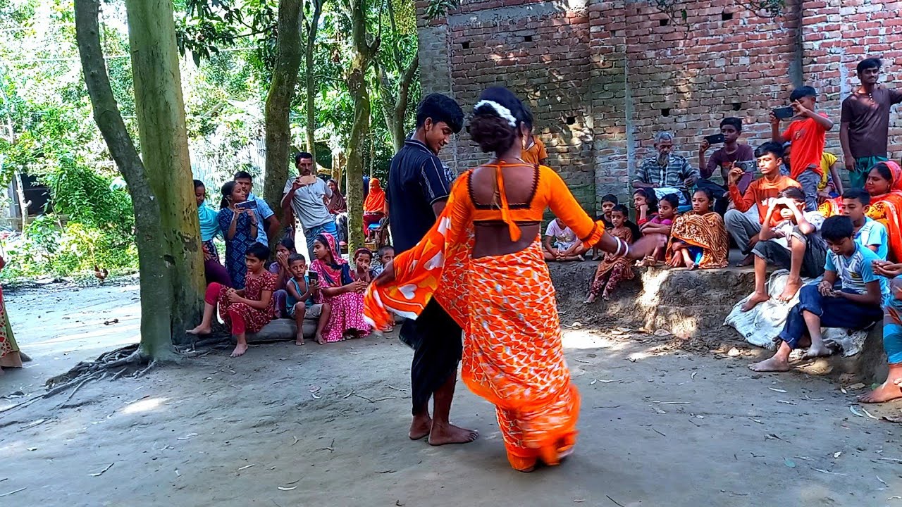 জবা ফুল আমার ভাসিয়া যায় মেঘনা যমুনা দিয়া