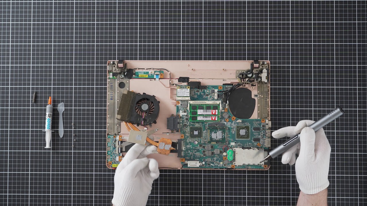 Замена вентилятора и RAM в Sony VAIO VPC-EB3C4R