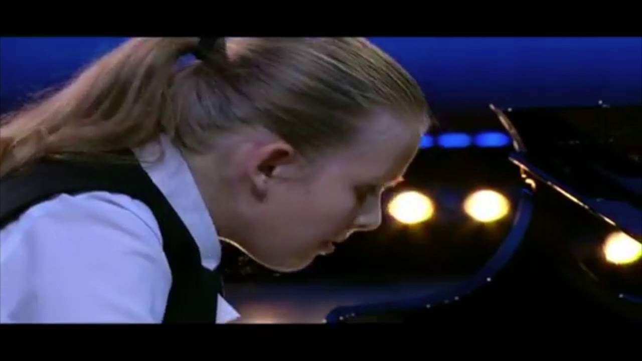 Eva's performance at the 1 st round of 18th international contest Nutcracker