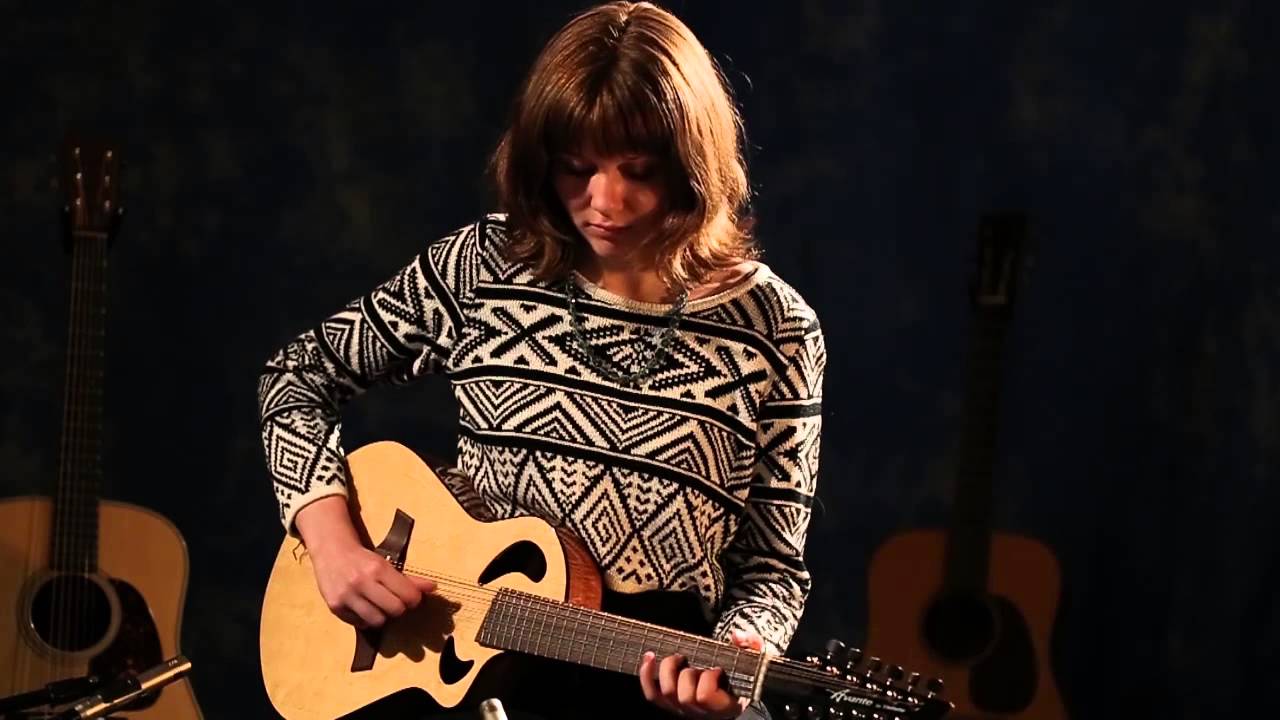 Molly Tuttle demonstrates a Veillette Avante Gryphon high-tuned 12-string guitar