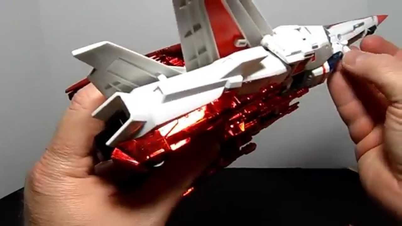 Transformers Generations Leader Class Jetfire
