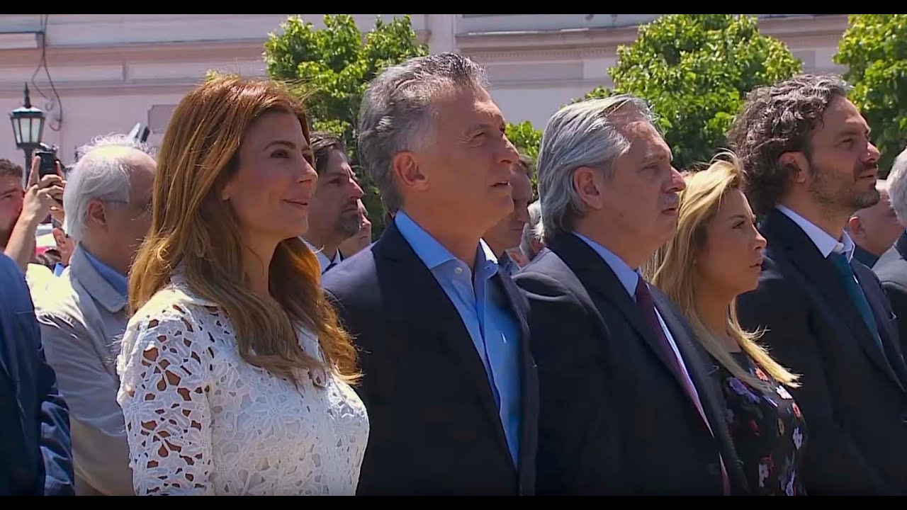 El presidente Macri participó en la Basílica de Luján de una misa.