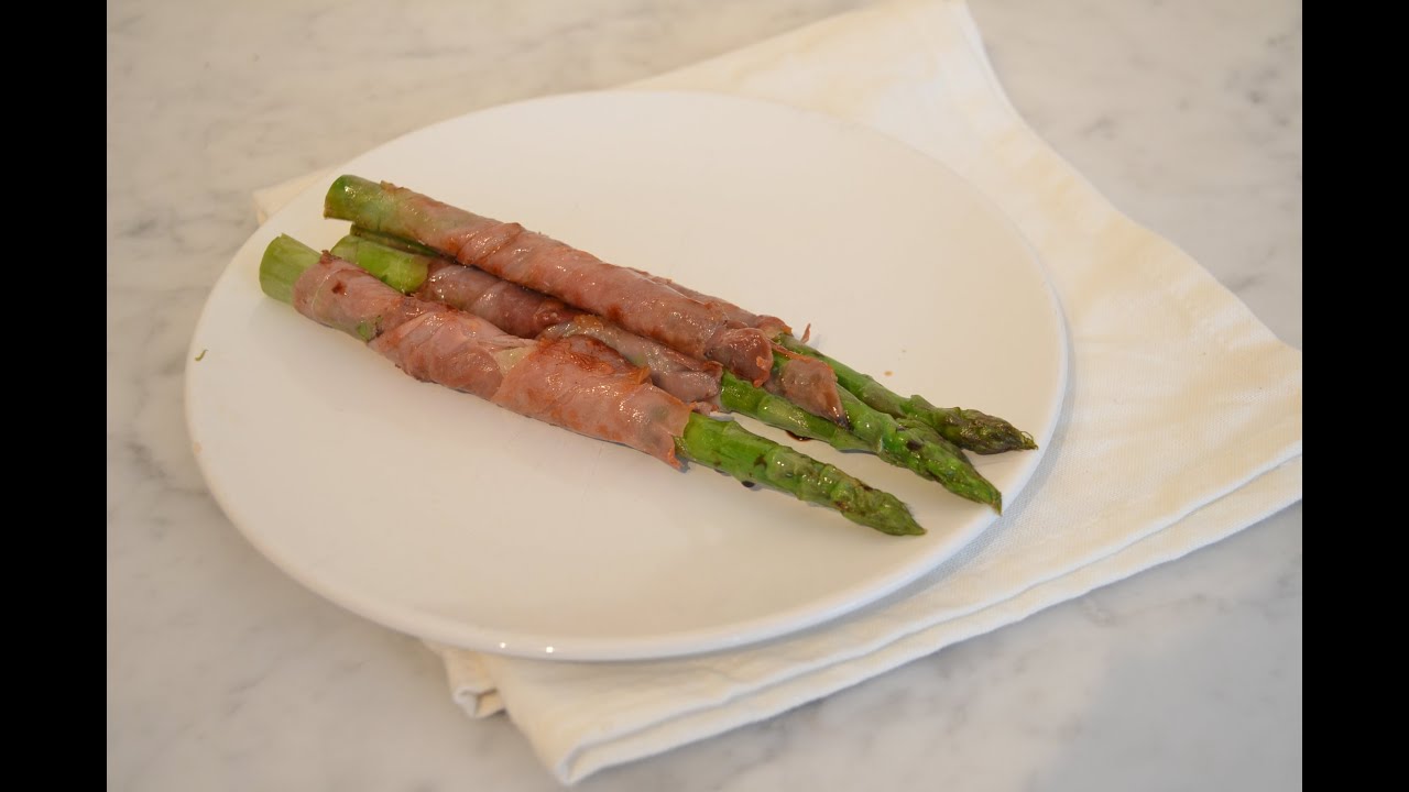 Recept: Gegrilde asperges met Parmaham