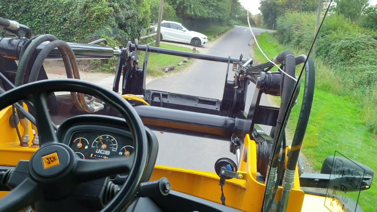 JCB 418s Agri Wheeled Loader - Test Drive Working Review | diggersandtractors.com