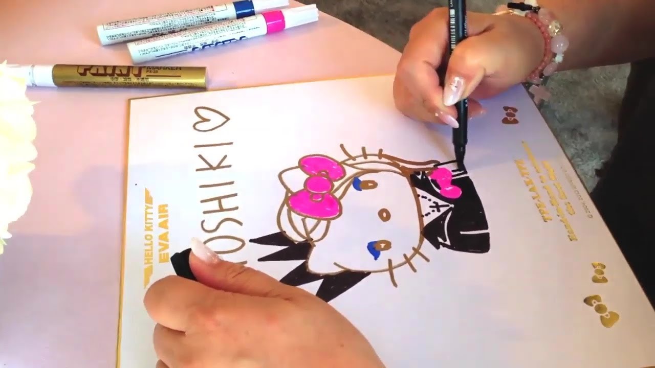yoshikitty Live Sketch by Hello Kitty designer Yuko Yamaguchi