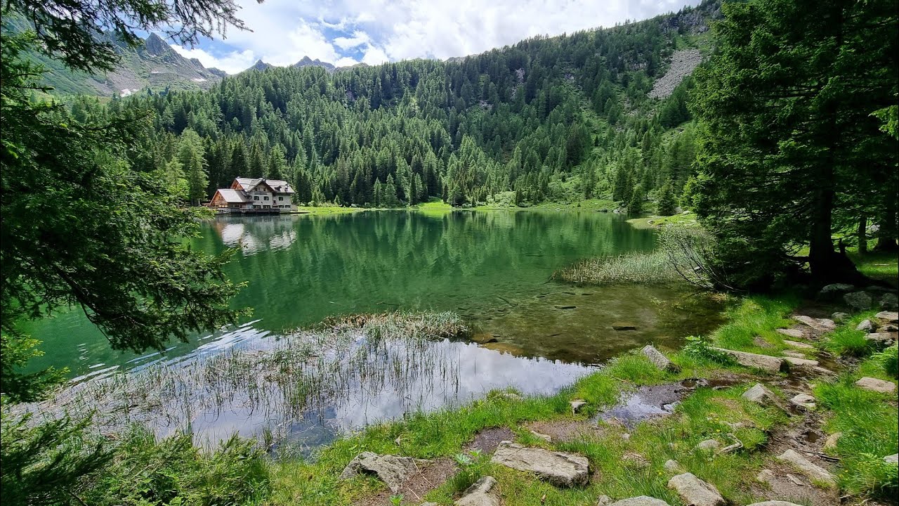 Pesca a mosca al lago di Nambino-early spring flyfishing in ultra clearwater at Nambino lake