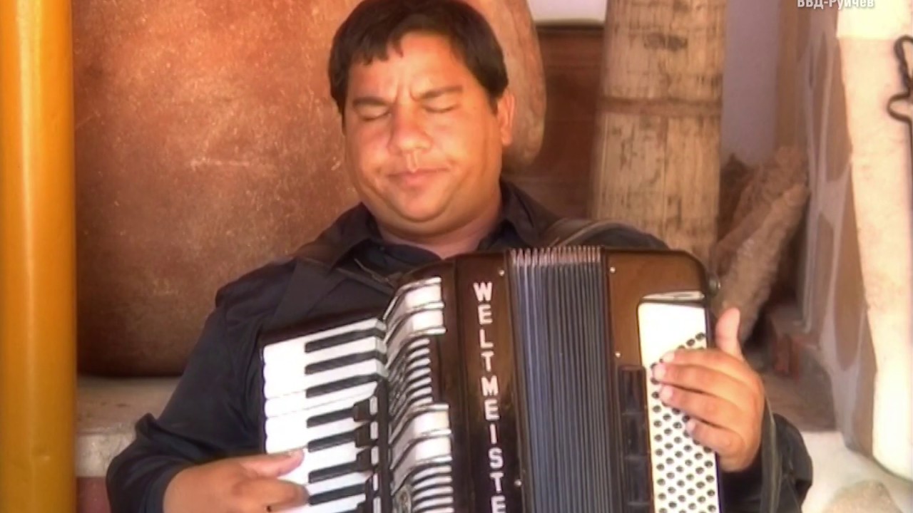 "Скопие, Скопие" - Здравко Георгиев и орк. "Щуро маке"