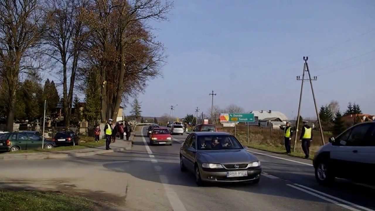 01.11.2013 Brzoz&oacute;w Wszystkich Świętych Policjanci z KPP Brzoz&oacute;w  RY-SA TV