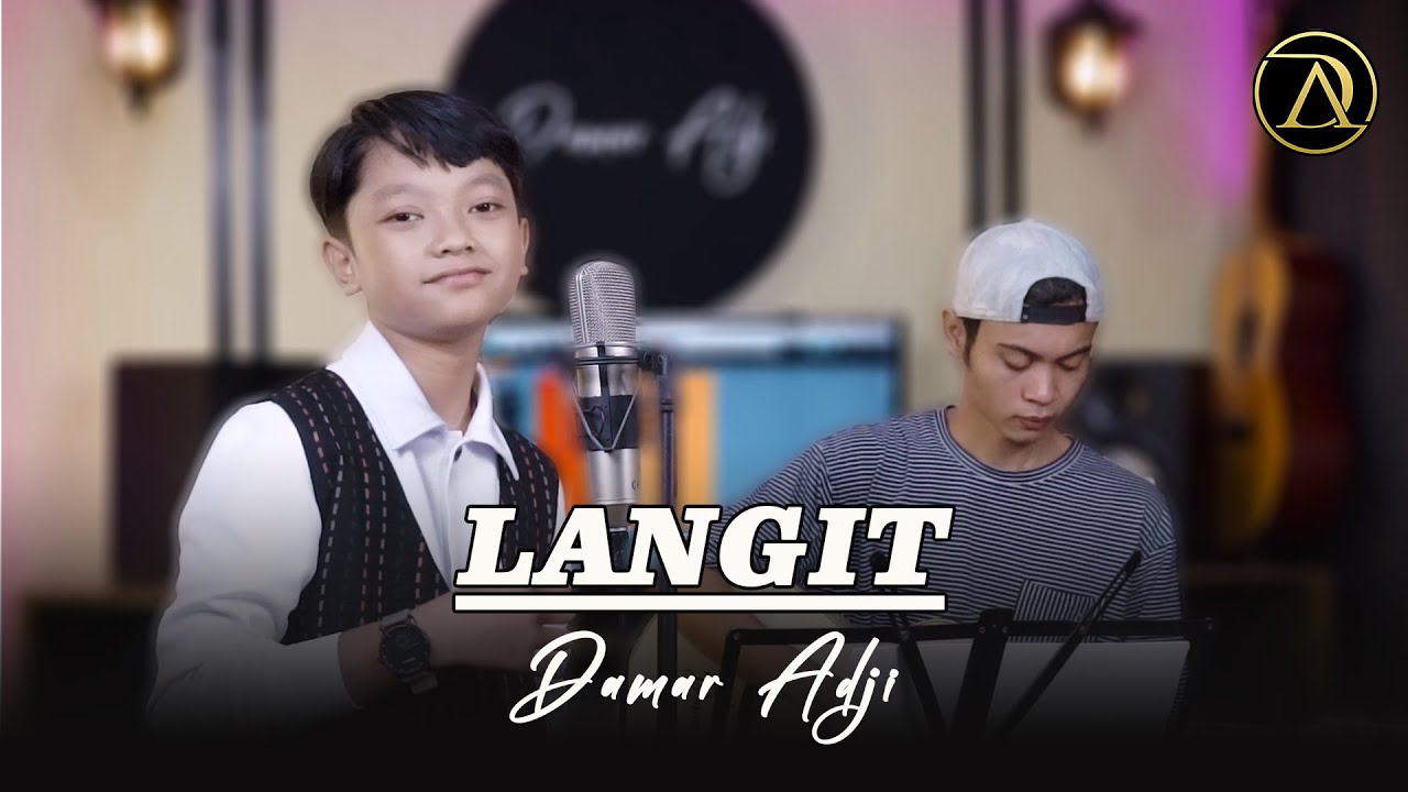 LANGIT - DAMAR ADJI | ACOUSTIC (Official Live Music)