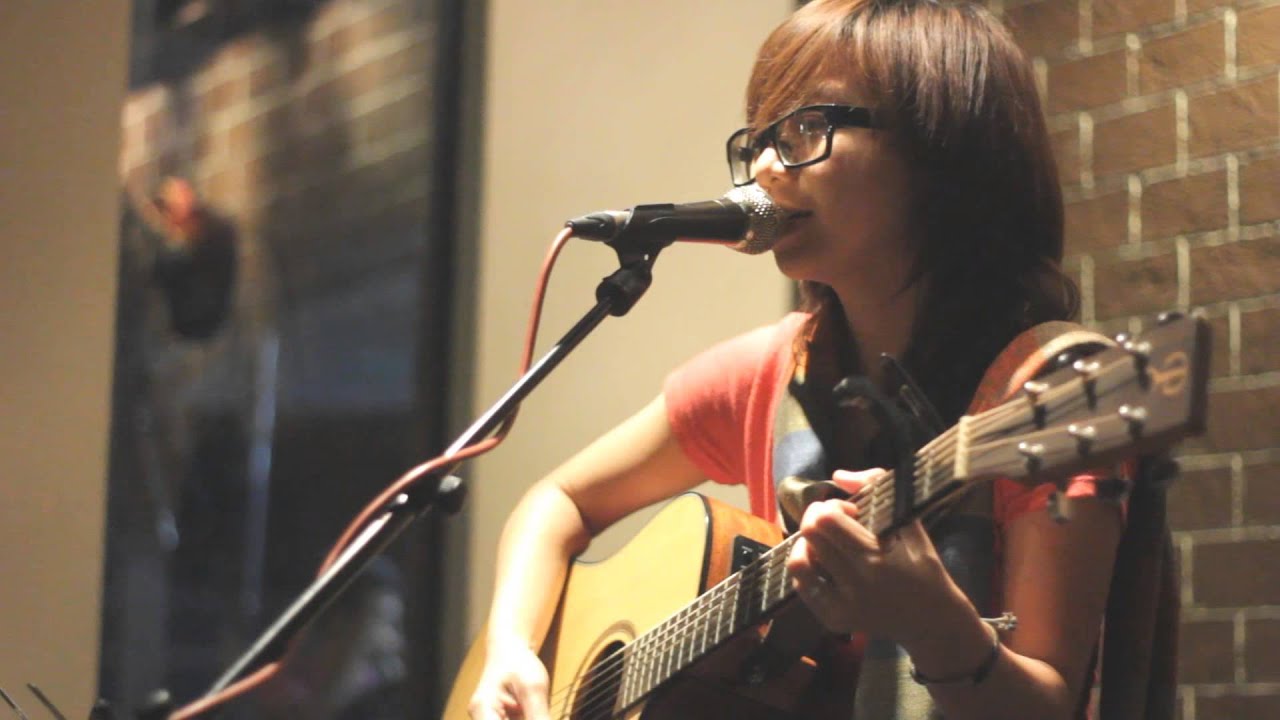 Tomorrow (Avril Lavigne cover) by Bjean