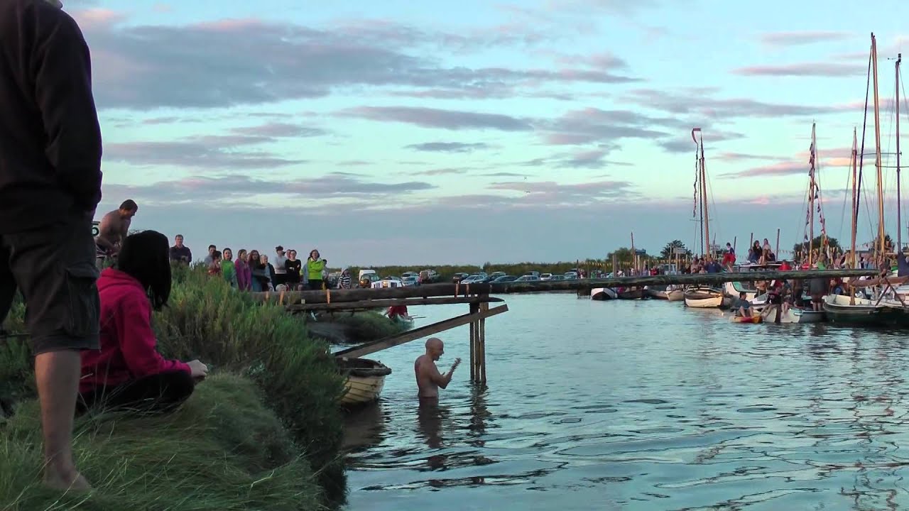 Blakeney Greasy Pole 2012 Tom Curtis