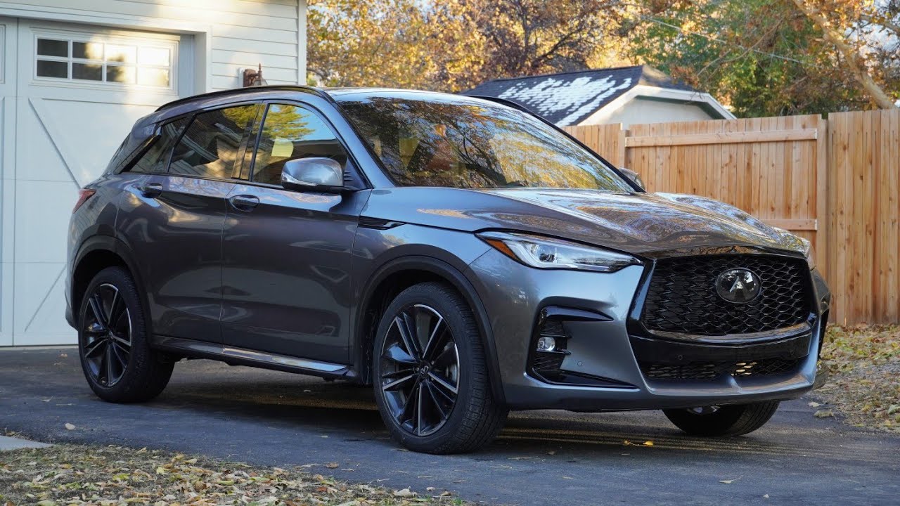 The 2023 Infiniti QX50 Sport Is a Compact Luxury SUV That Will Neither Impress Nor Offend