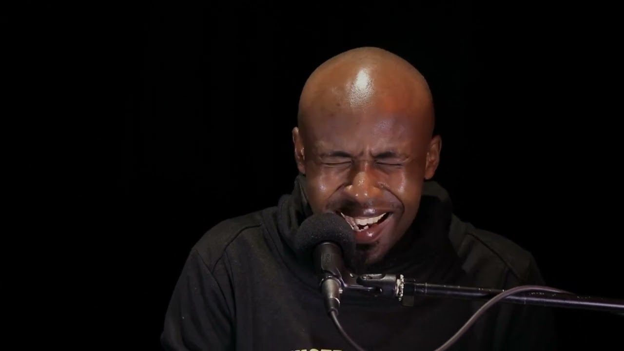 Jesu Weeh Unyendete by Kinyari Maina.
