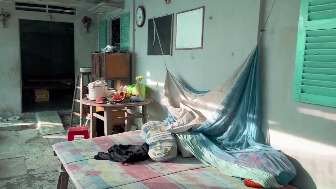 Nhà ngói xưa CHỦ TIẾC ĐỨT RUỘT NHƯNG ĐÀNH PHẢI BÁN TRẢ NỢ