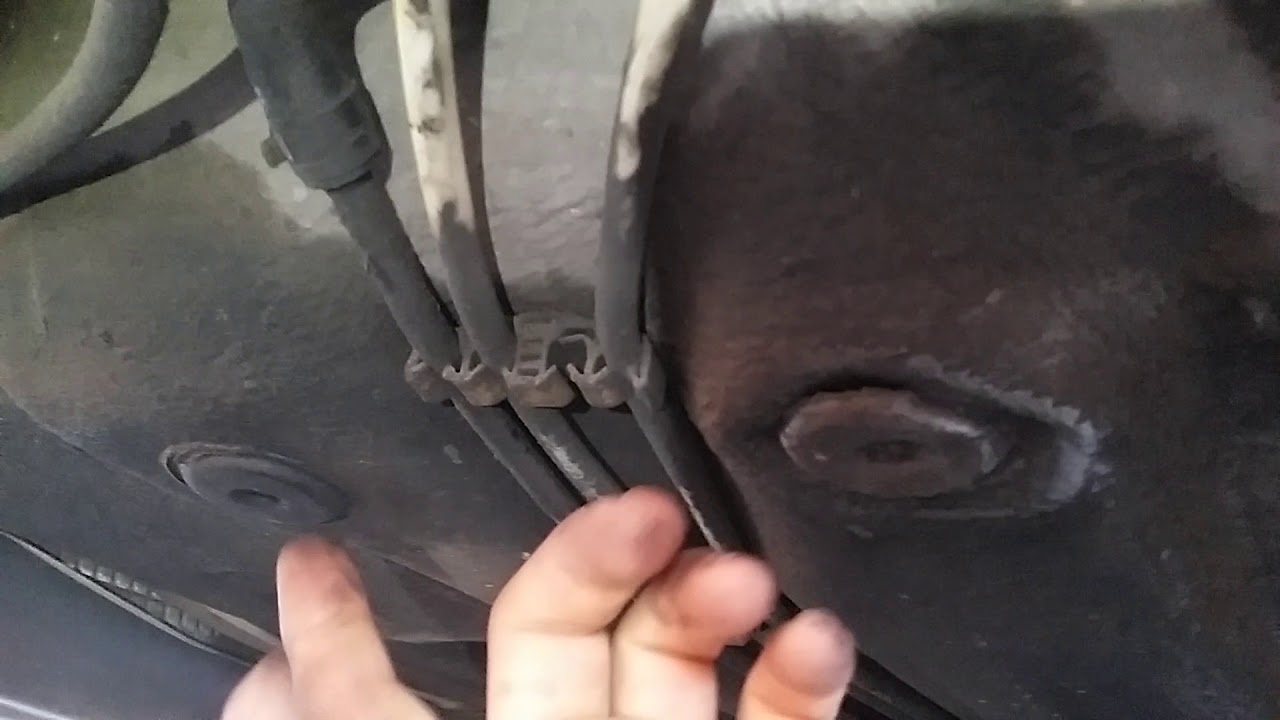 2004 Jetta 2.0 fuel filter part 1
